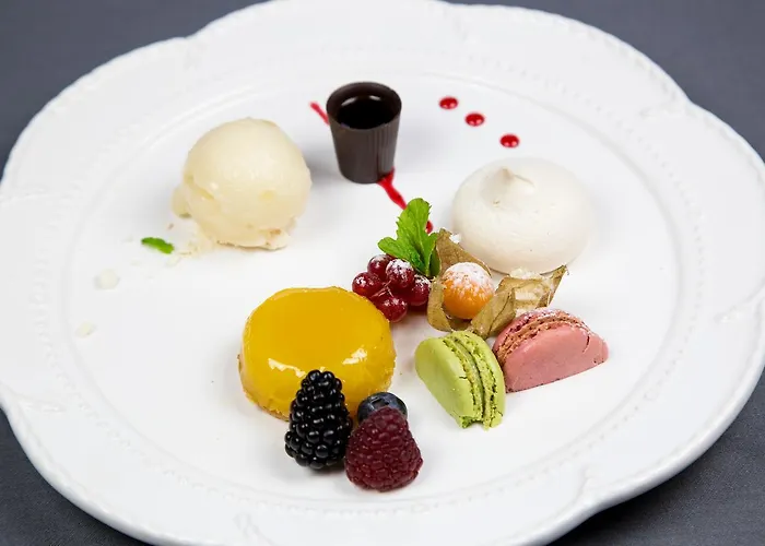 Your & Hotel Alcobaca