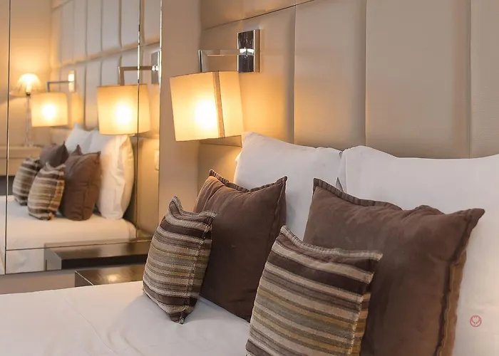 Hotel Your & Alcobaca