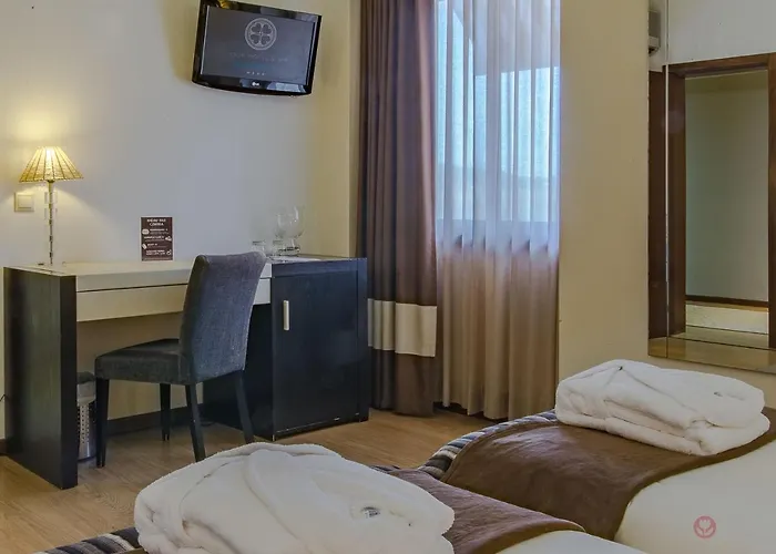 Hotel Your & Alcobaca