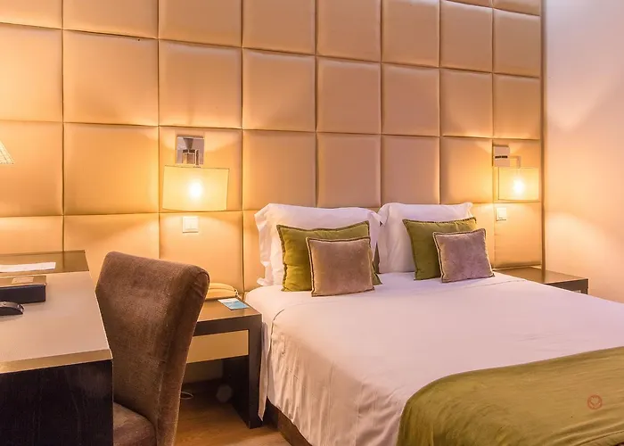 Hotel Your & Alcobaca